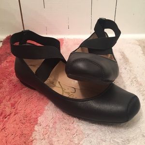 Jessica Simpson ballet flats