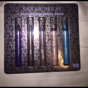 Urban decay 24/7 pencil stash