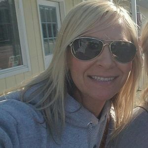 Meet your Posher, Christa