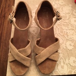 TOMS Tan Cork Wedges