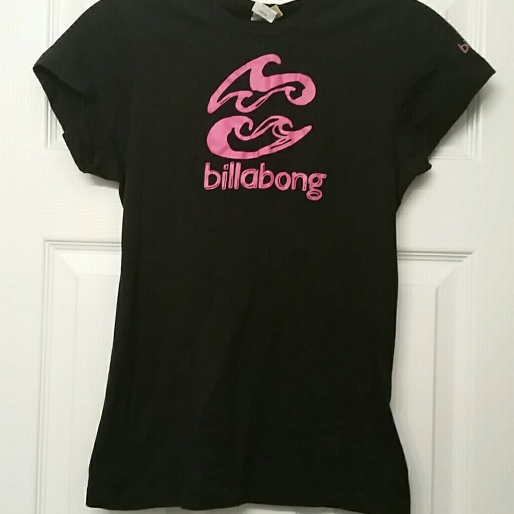 Billabong Tshirt. Girls size Large