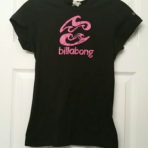 Billabong Tshirt. Girls size Large