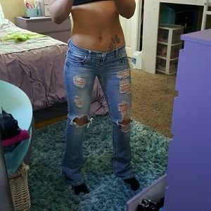 Ariya Jean's Distressed Ripped Size 3/4