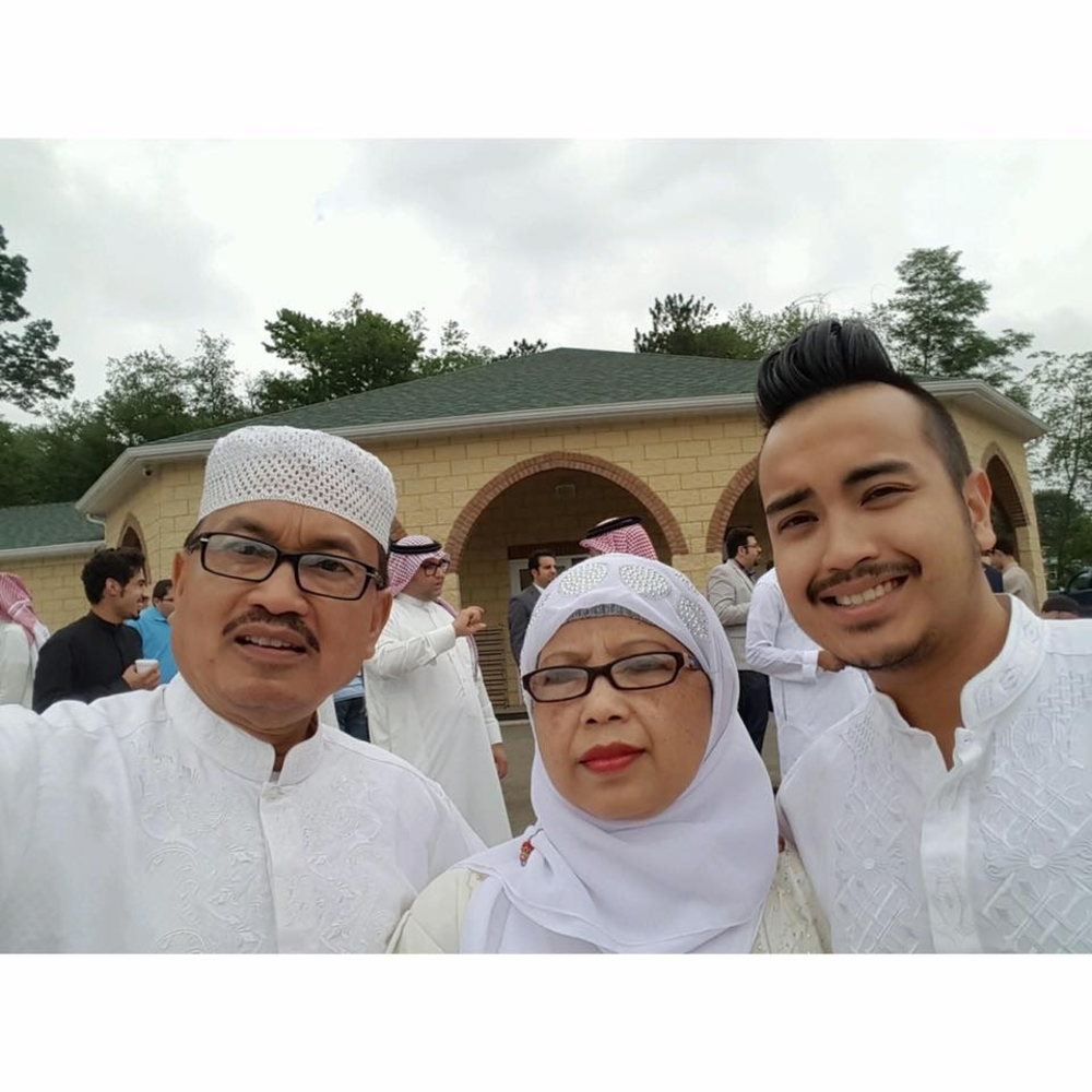 Meet your Posher, Asta