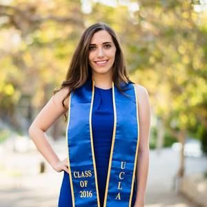 Meet your Posher, Ayla