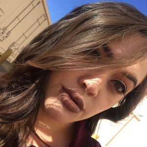 Meet your Posher, Tania