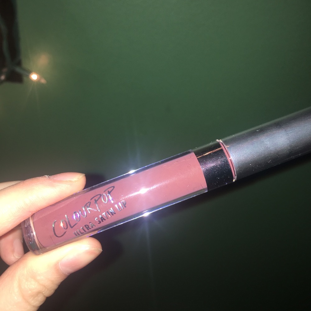Colourpop ultra satin lip