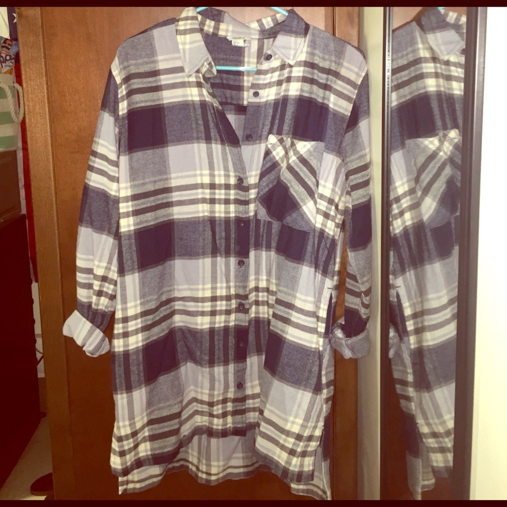 NWOT Forever 21 oversized flannel