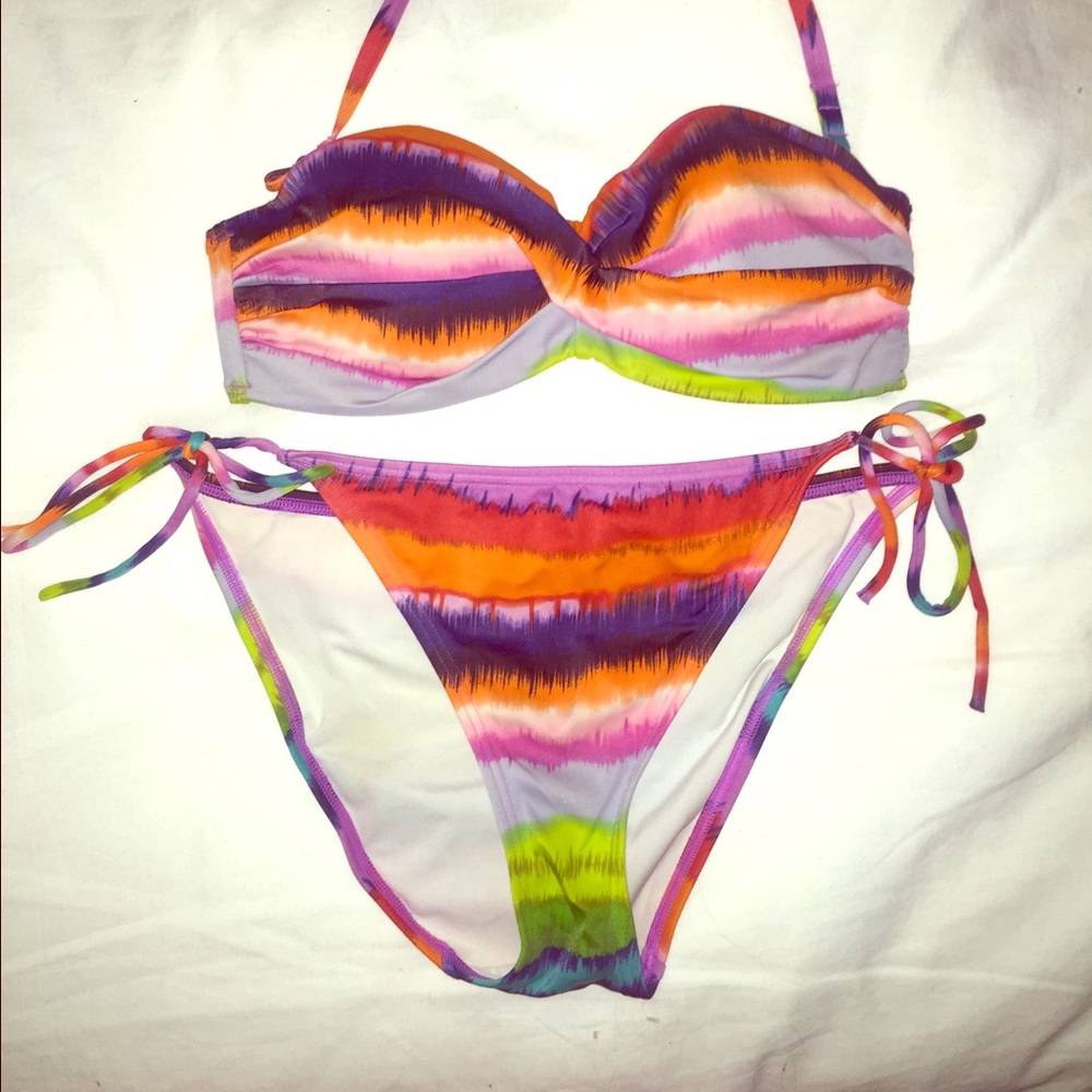 Victoria's Secret bikini