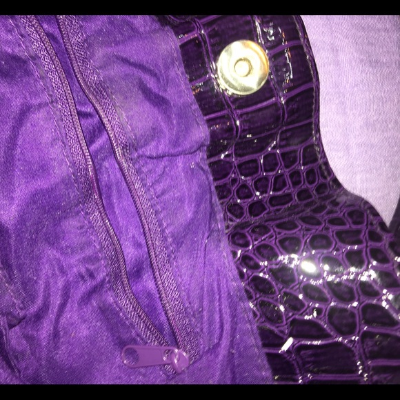 Purse by Icing - Picture 2 of 2