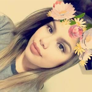 Meet your Posher, Abby