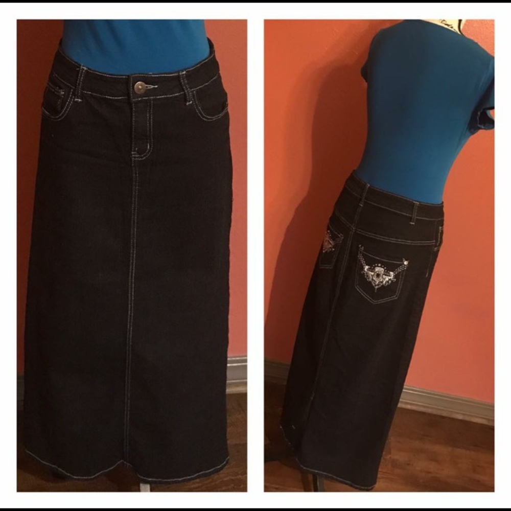 Love sweet denim skirts