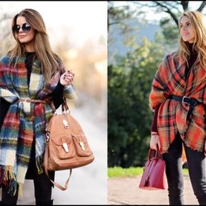 NWT Gorgeous Plaid Square Blanket Wrap