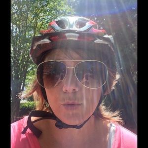 Meet your Posher, Nikki