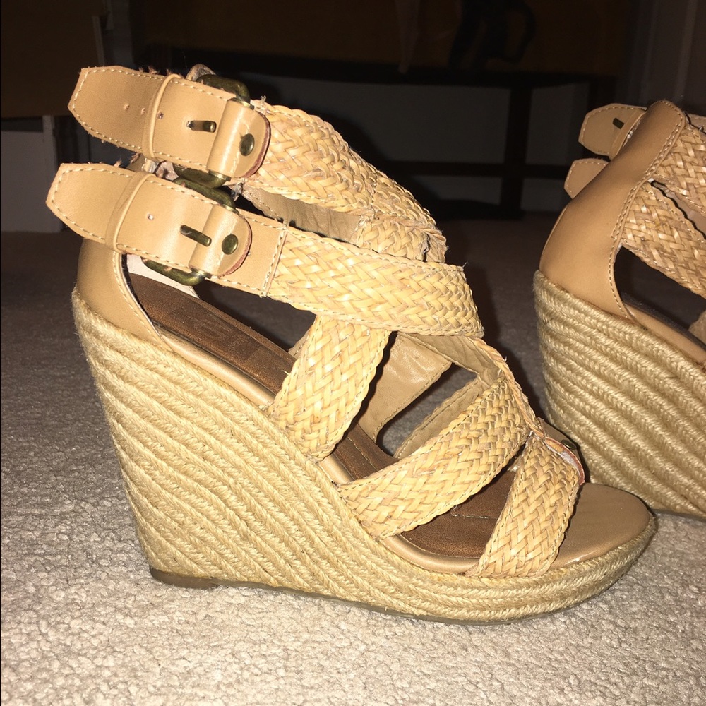 Dolce vita wedges