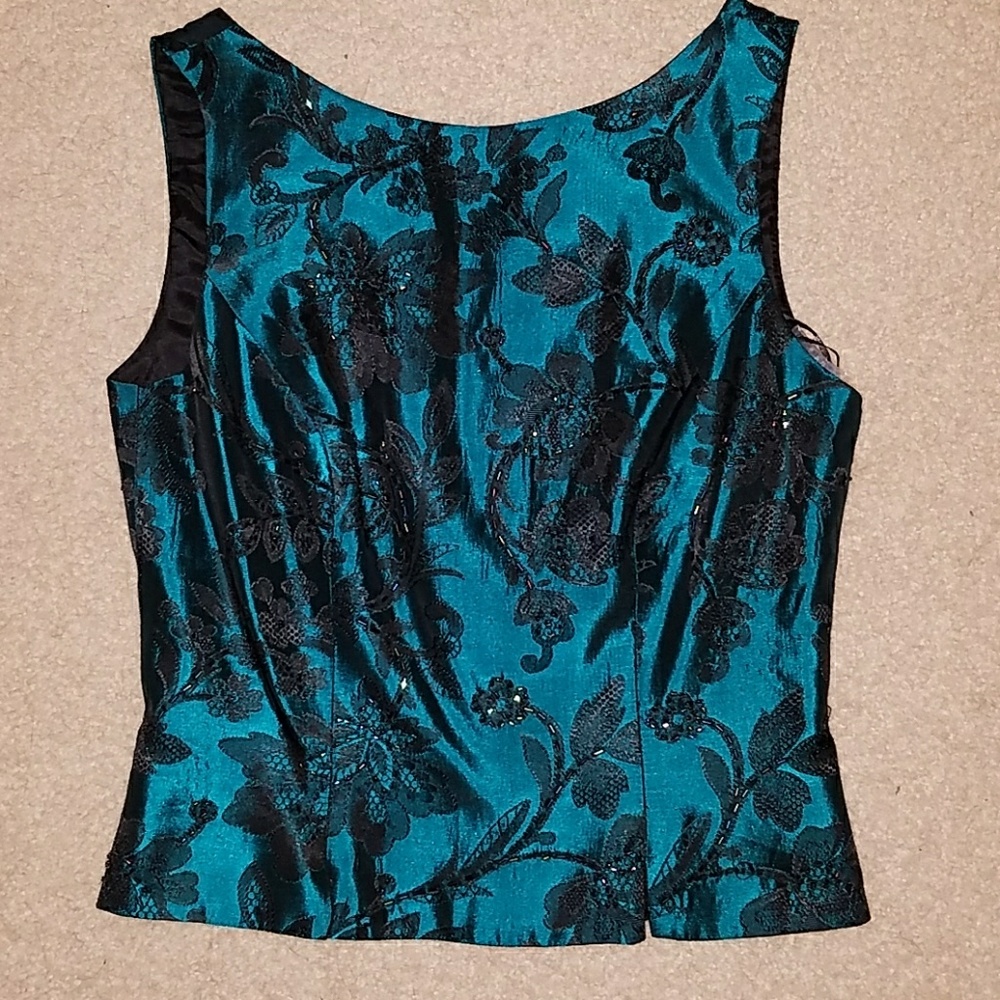 Fancy top