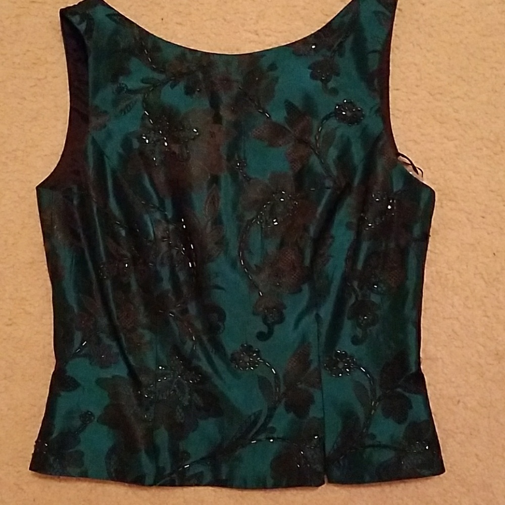 Fancy top - Picture 2 of 4