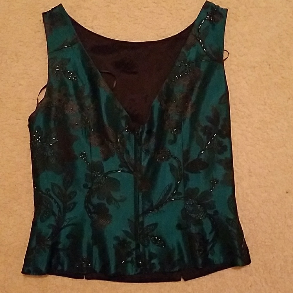 Fancy top - Picture 3 of 4