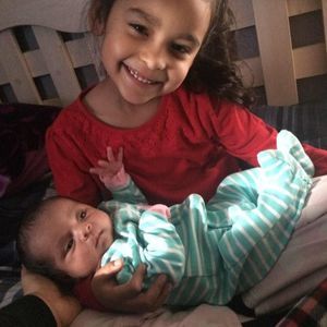 Meet your Posher, Laura omar