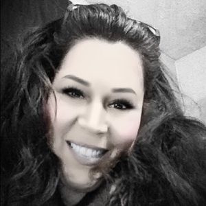 Meet your Posher, Carmen