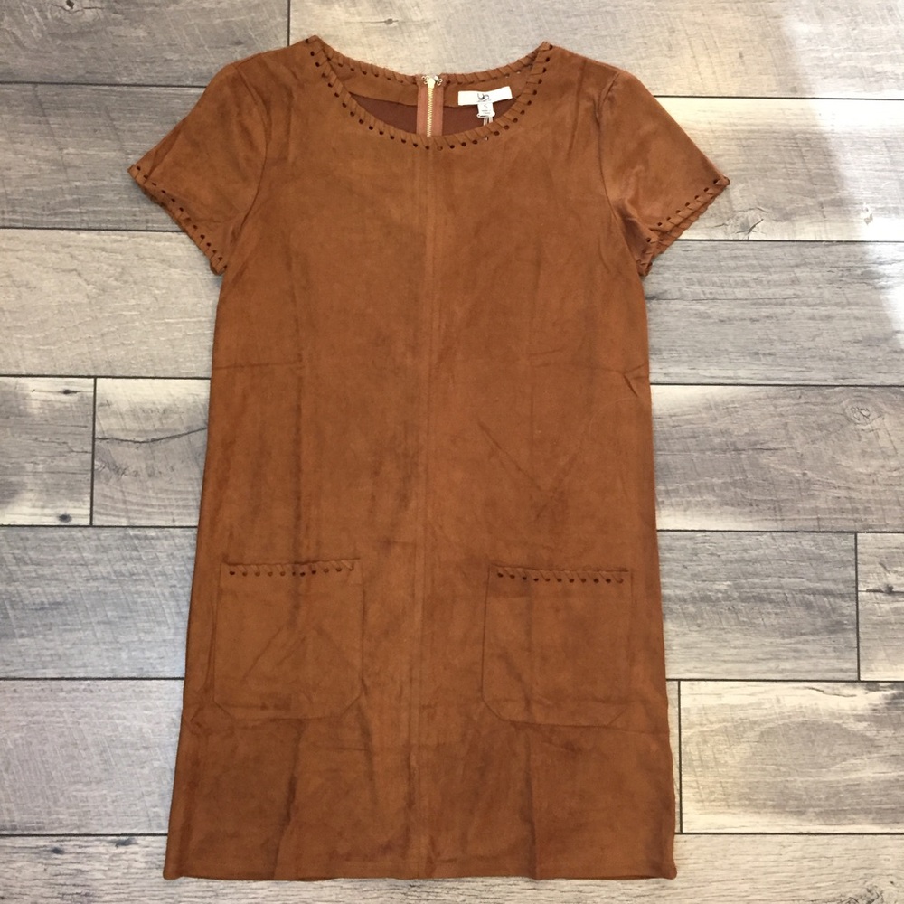 LIQUIDATION "Amara" Suede Dress with Pockets - Picture 5 of 7