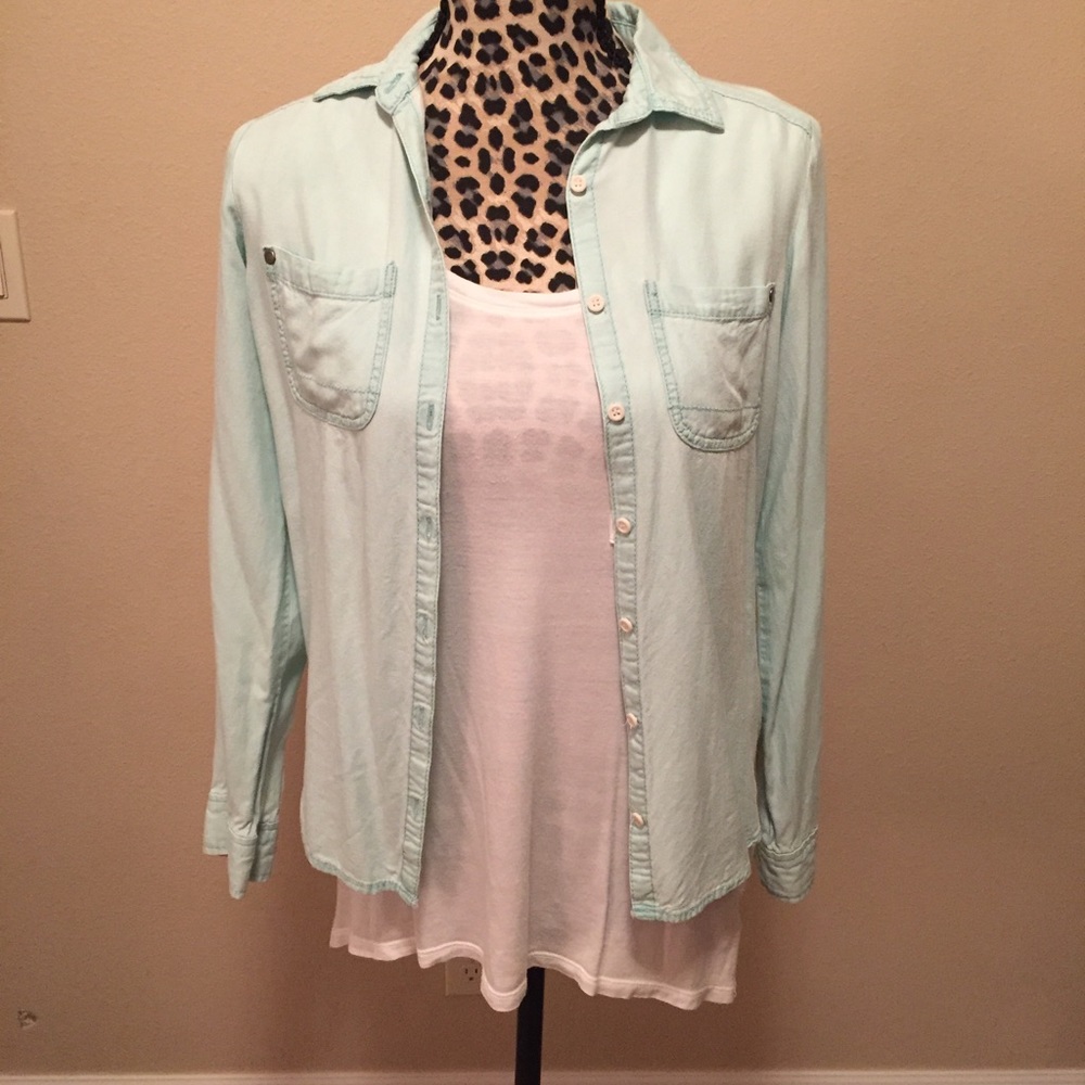 Nordstrom Womens button shirt
