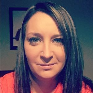 Meet your Posher, Kristin