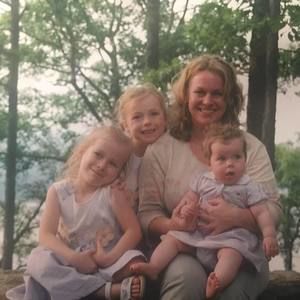 Meet your Posher, Gina