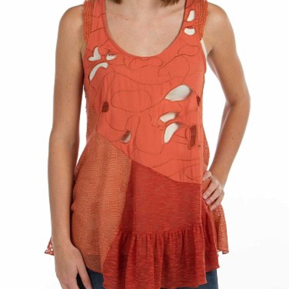 Gimmicks BKE Lace Top