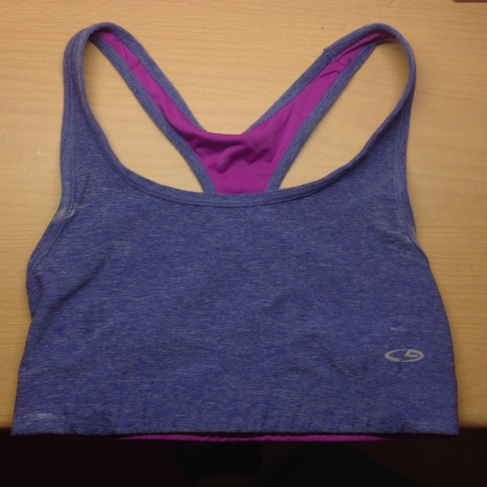 Sports bra