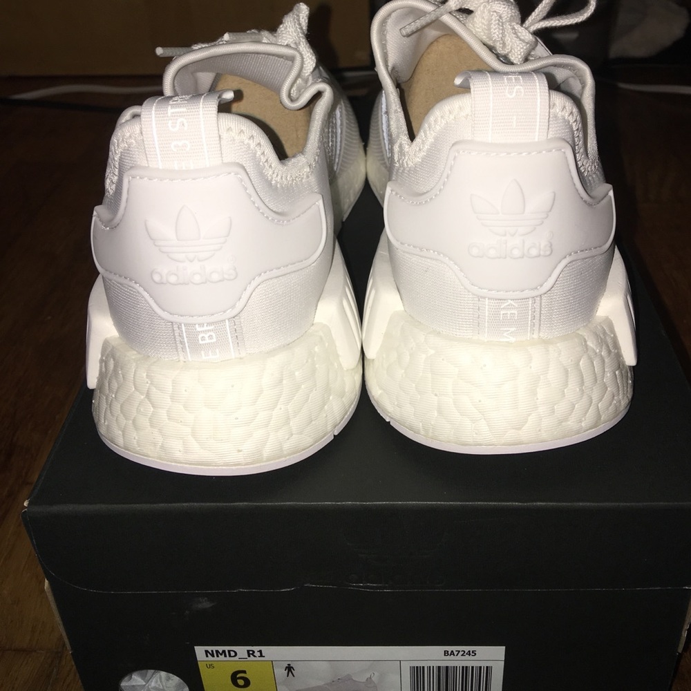 Adidas NMD R1 - Picture 3 of 3
