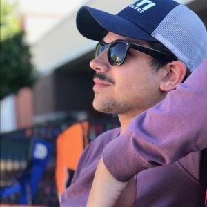 Meet your Posher, Lucas