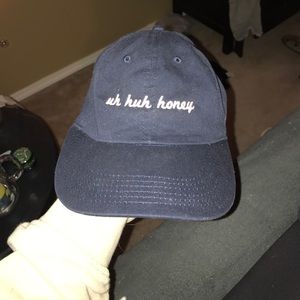 Strap back brandy melville hat