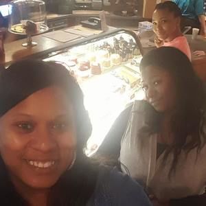 Meet your Posher, Meechie