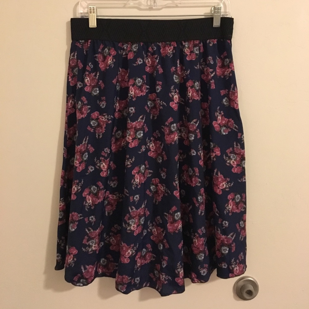 Lularoe "Jill" skirt