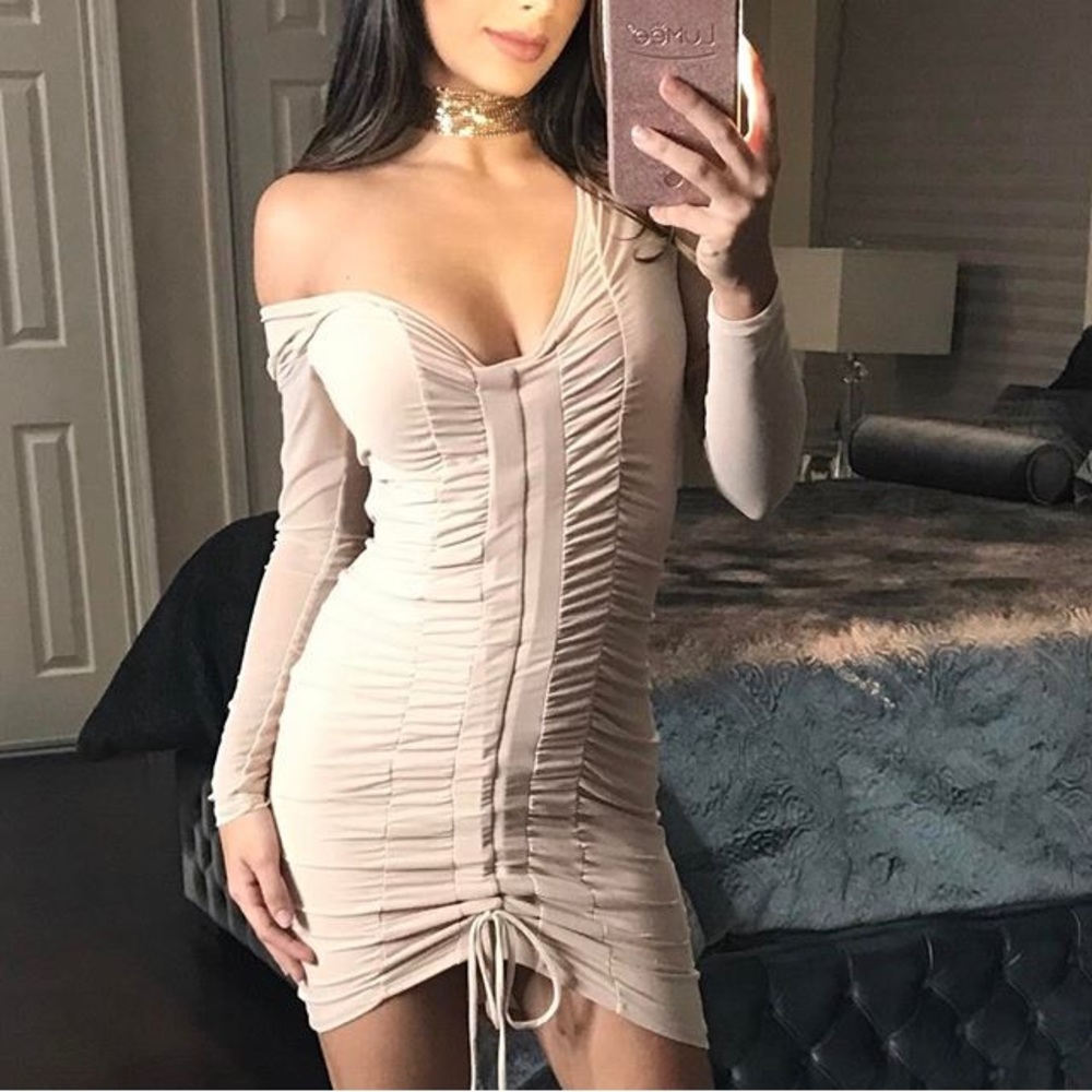 💚Kim k inspired Olive dress