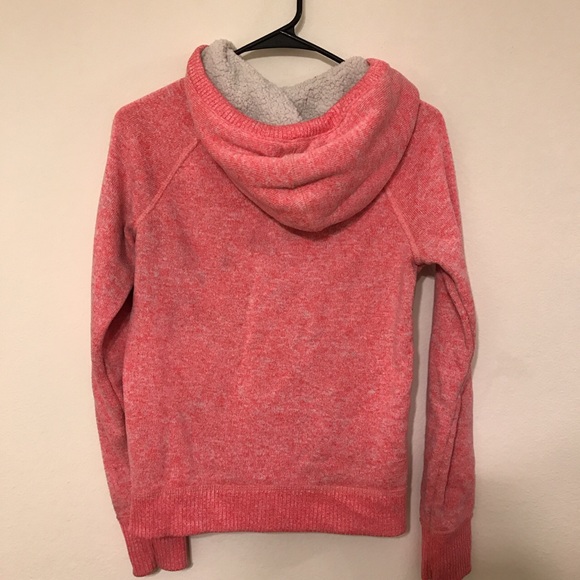 American Eagle pink sweater - Picture 2 of 2