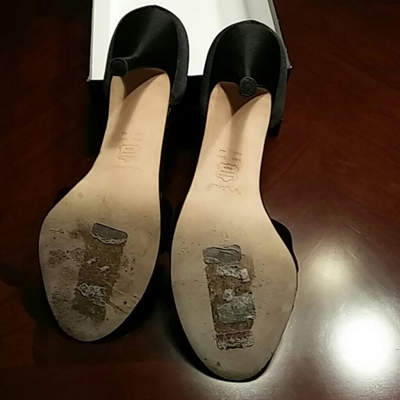 Shoes - Picture 3 of 3