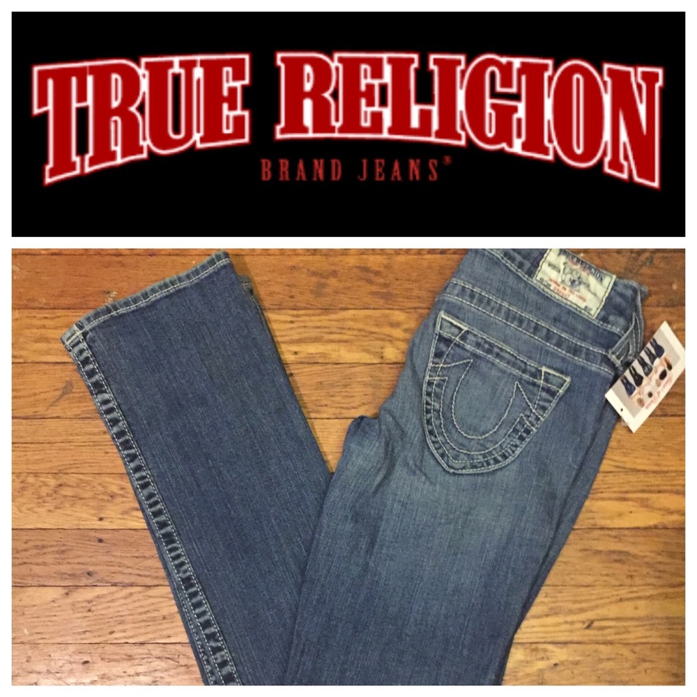 TRUE RELIGION "STRAIGHT" DENIM.