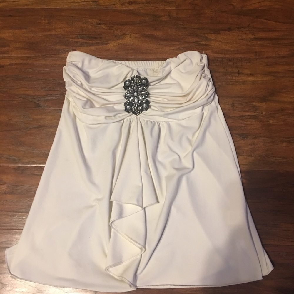 Cream strapless shirt