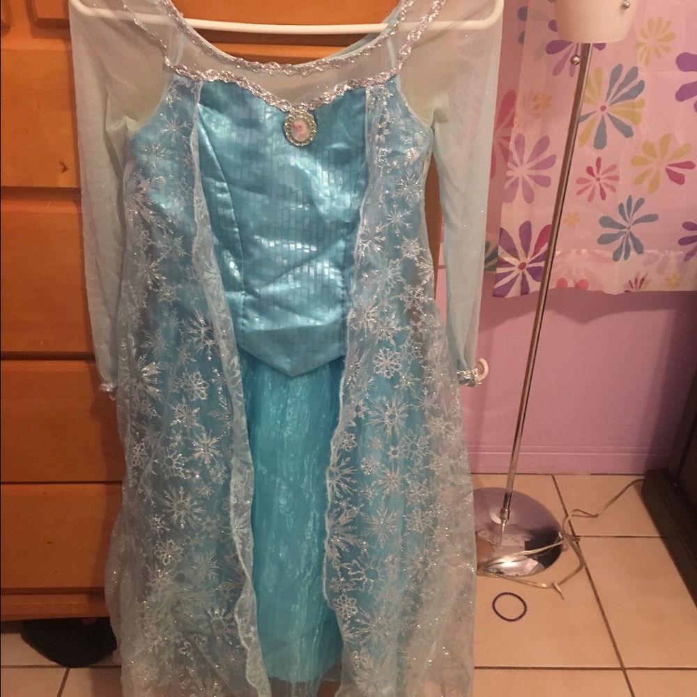 Disney Elsa Frozen Dress / costume