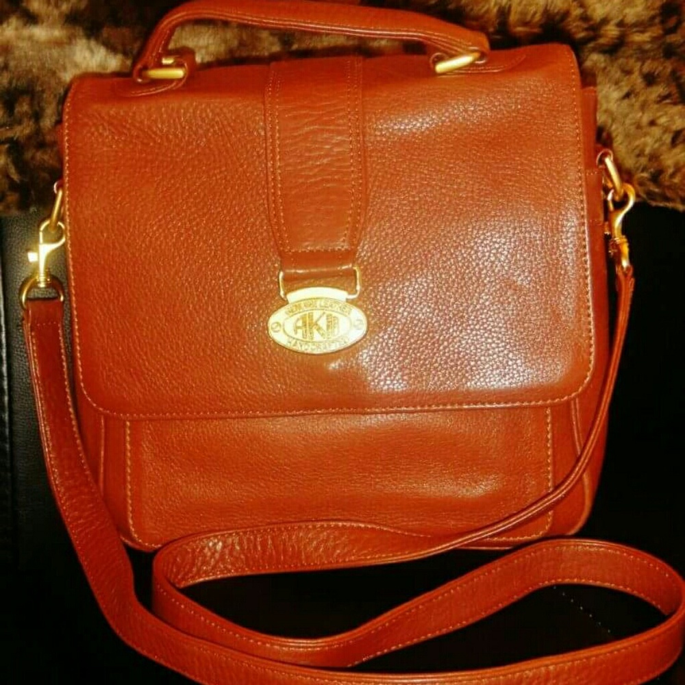 Authentic Anne Klein shoulder bag