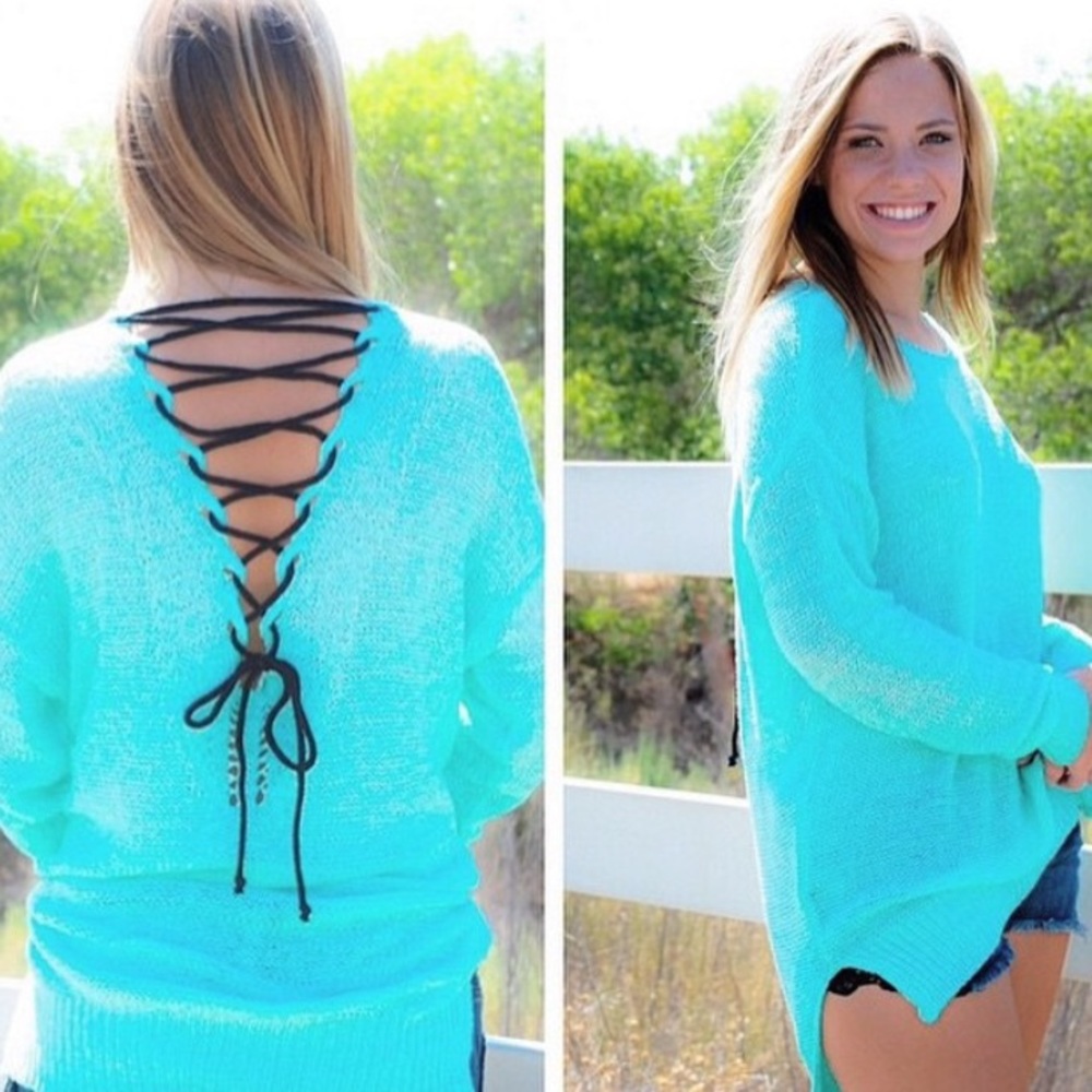 🥂SALE🥂 Lace up sweater