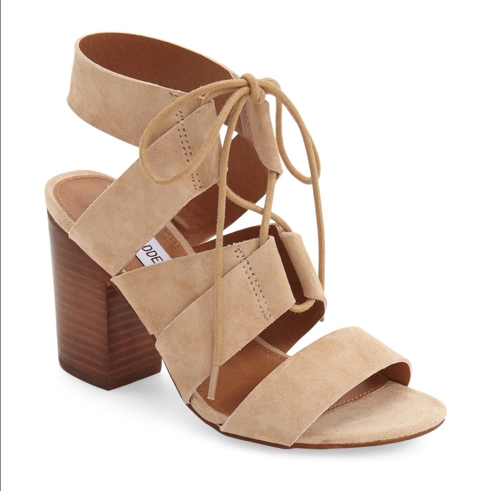 Steve Madden Emalena Nude Lace Up Heels (size 7.5)