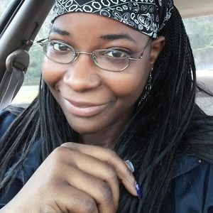 Meet your Posher, Lakesha