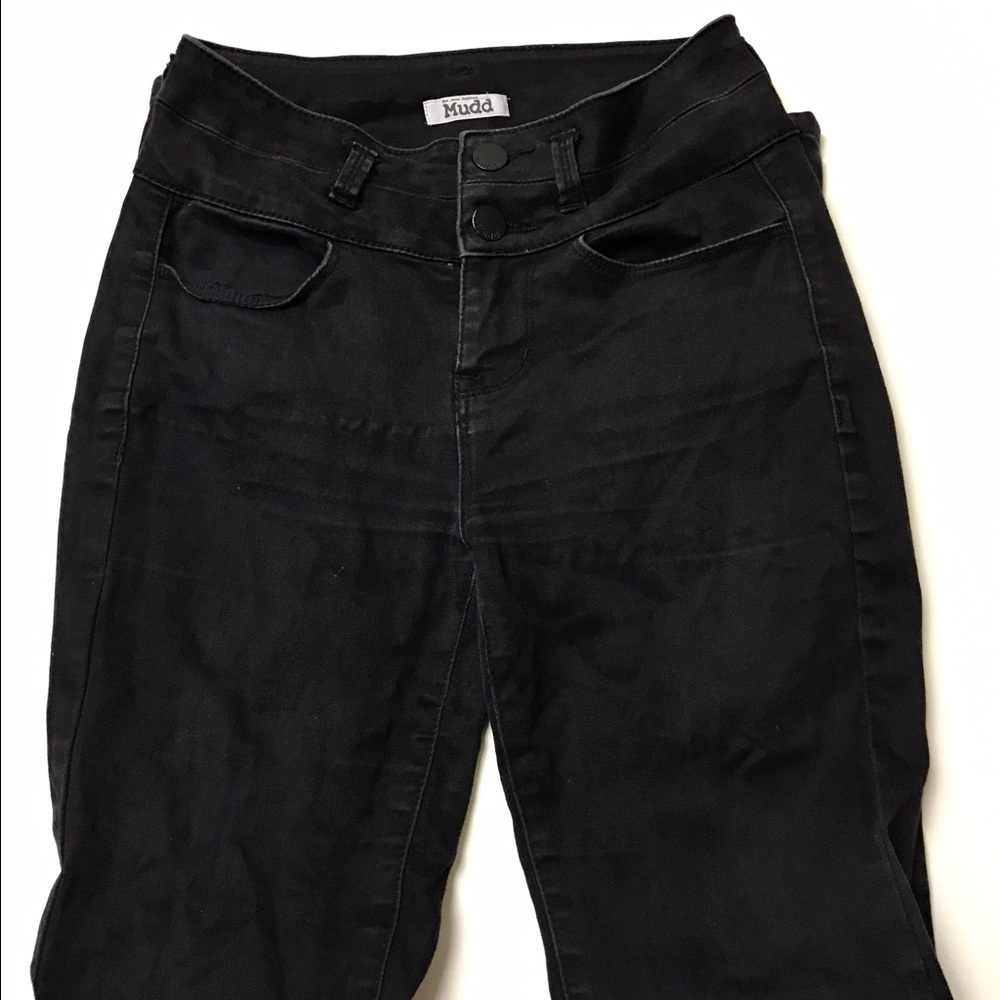 Black skinny jeans