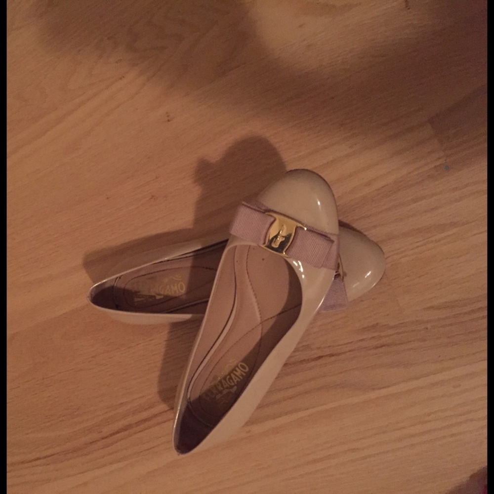 Salvatore Ferragamo Ballet Flats