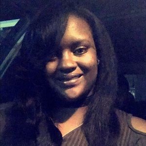 Meet your Posher, Krystal