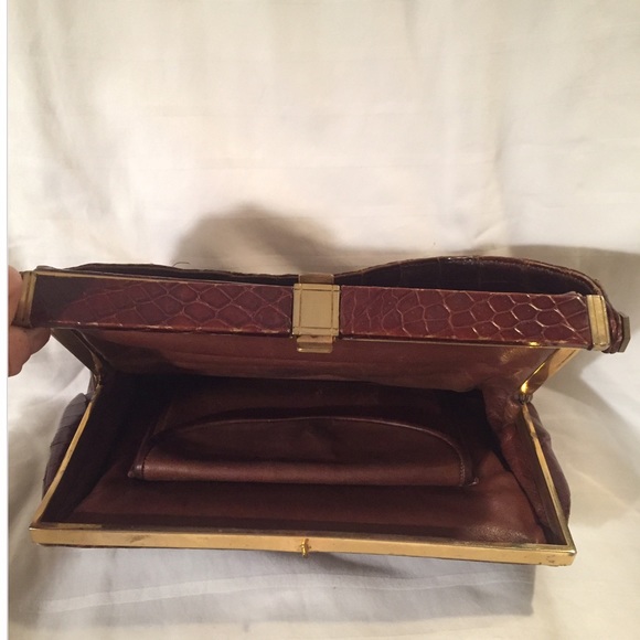 Vintage Alligator Skin Handbag - Picture 3 of 4