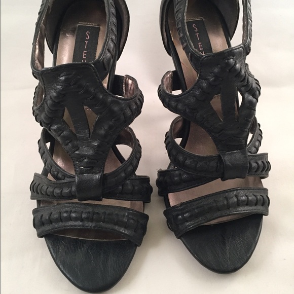 SOLD NWT size 5.5 Steven by Steve Madden heels - Picture 2 of 3